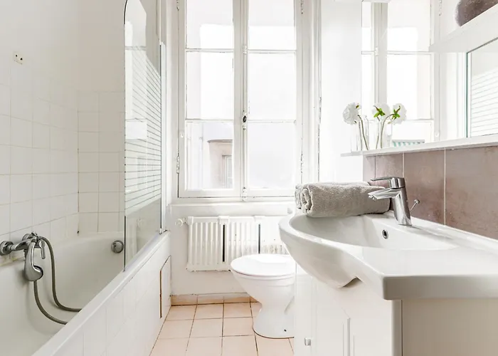 Herold-1 By Interhome شقة نيس