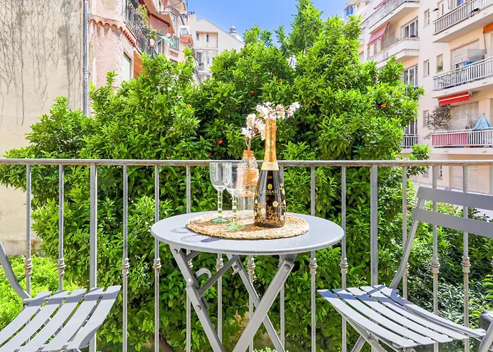 Herold-1 By Interhome نيس